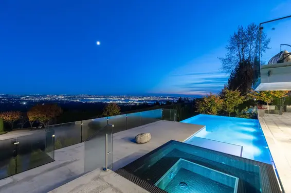 1027 Millstream Road, West Vancouver For Sale - image 3