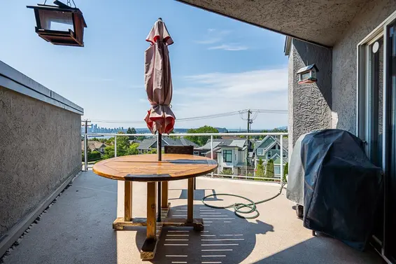1416 Mahon Avenue, North Vancouver For Sale - image 30