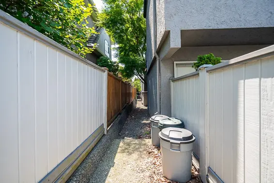 1416 Mahon Avenue, North Vancouver For Sale - image 37