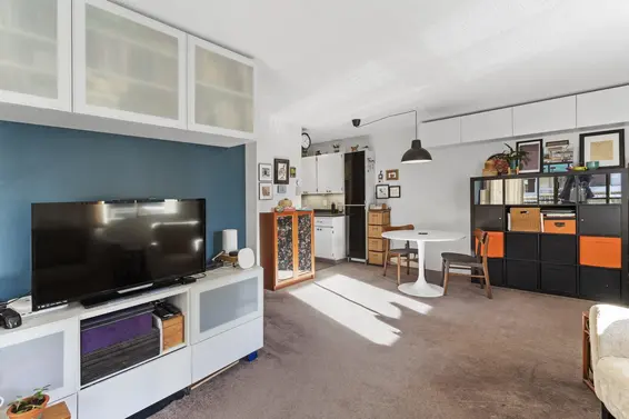 315 2012 Fullerton Avenue, North Vancouver For Sale - image 5