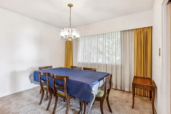 2575 Queens Avenue, West Vancouver For Sale - image 16