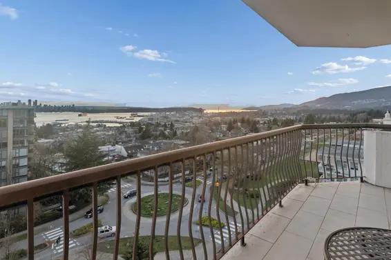 903 701 West Victoria Park, North Vancouver For Sale - image 3