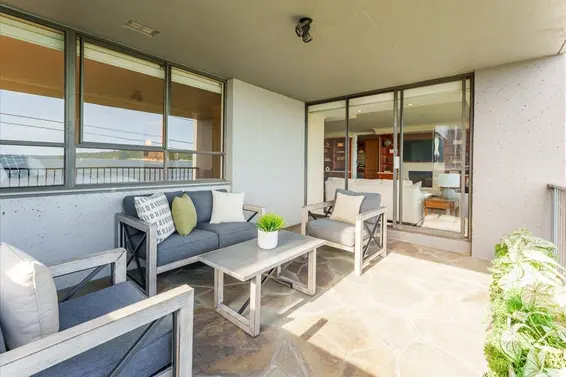 202 1930 Bellevue Avenue, West Vancouver For Sale - image 21