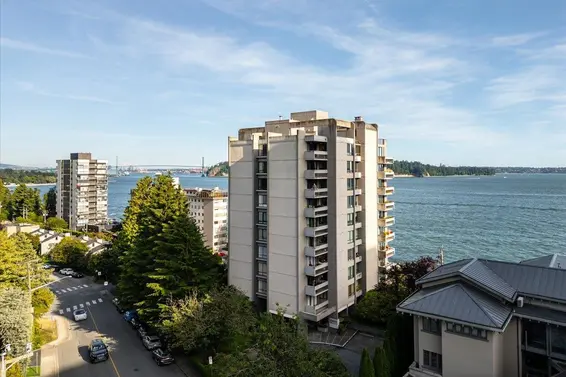 202 1930 Bellevue Avenue, West Vancouver For Sale - image 4