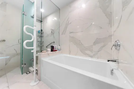 802 185 Victory Ship Way, North Vancouver For Sale - image 26