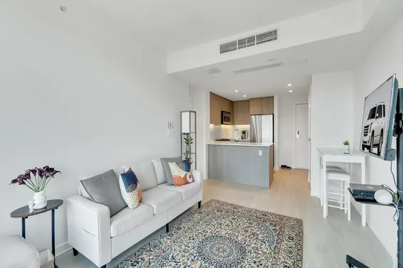 1708 1401 Hunter Street, North Vancouver For Sale - image 11