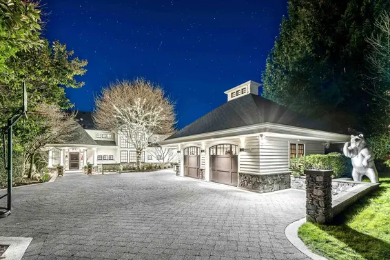 2962 Mathers Crescent, West Vancouver For Sale - image 3