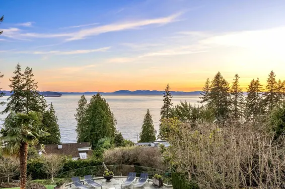 2962 Mathers Crescent, West Vancouver For Sale - image 40