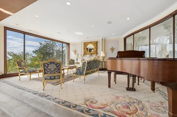 1471 Bramwell Road, West Vancouver For Sale - image 12