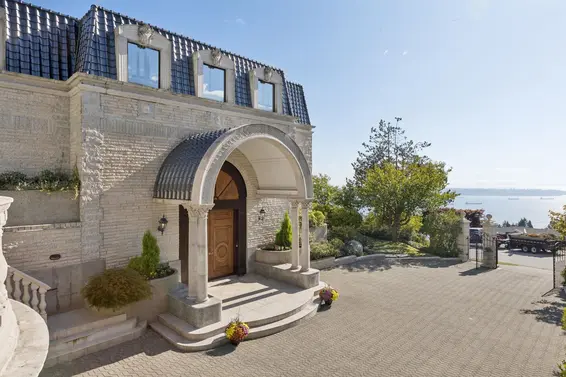 1471 Bramwell Road, West Vancouver For Sale - image 30