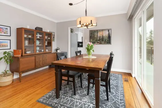 2030 Tompkins Crescent, North Vancouver For Sale - image 5