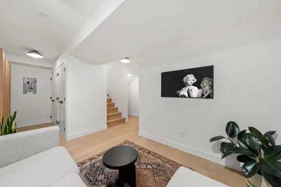 18 901 West 17th Street, North Vancouver For Sale - image 33