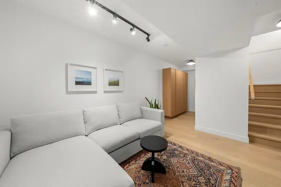 18 901 West 17th Street, North Vancouver For Sale - image 34