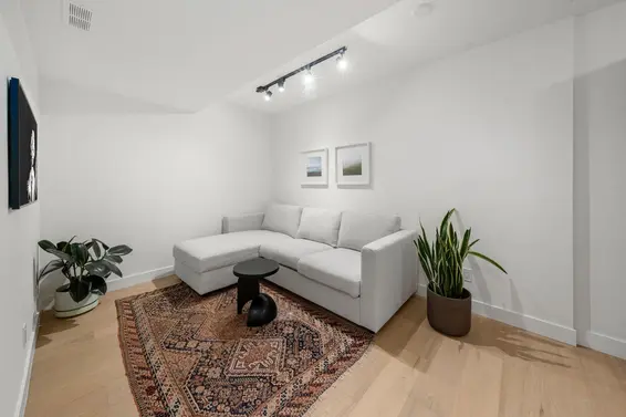 18 901 West 17th Street, North Vancouver For Sale - image 36