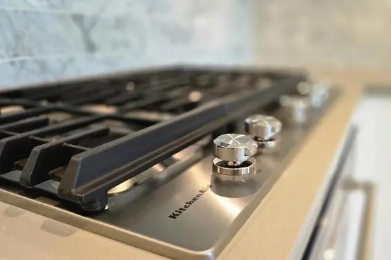 402 110 East 17th Street, North Vancouver For Sale - image 7