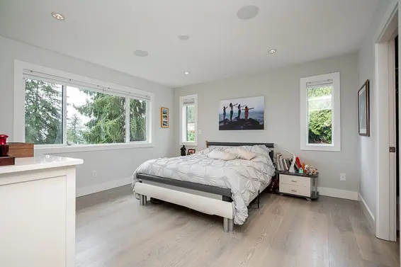 4365 Mountain Highway, North Vancouver For Sale - image 18