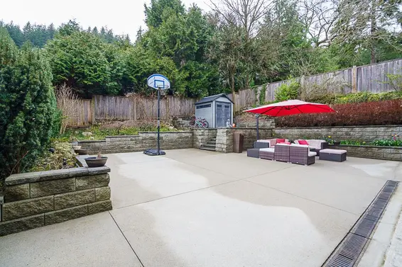 4365 Mountain Highway, North Vancouver For Sale - image 34