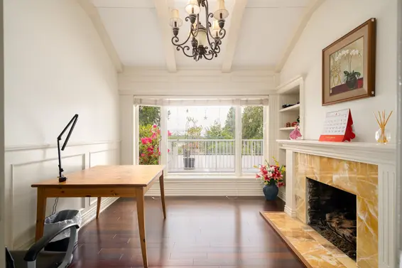 1393 Mathers Avenue, West Vancouver For Sale - image 16