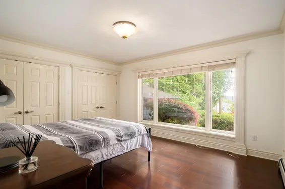 1393 Mathers Avenue, West Vancouver For Sale - image 17