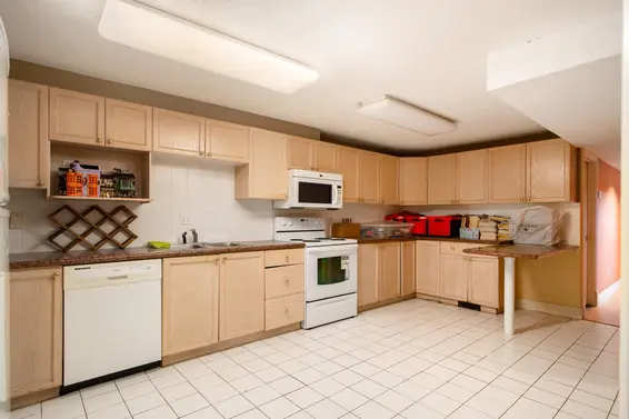 1393 Mathers Avenue, West Vancouver For Sale - image 32