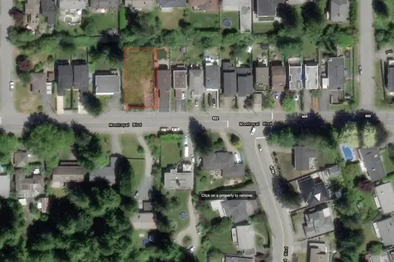 946 Montroyal Boulevard, North Vancouver For Sale - image 2
