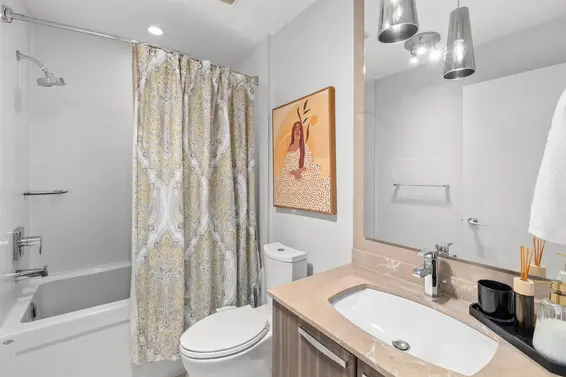 305 733 West 14th Street, North Vancouver For Sale - image 18