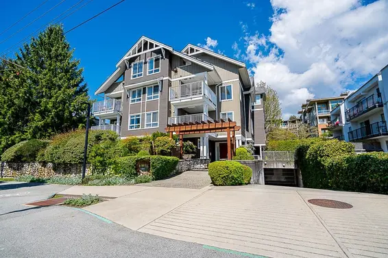 302 128 West 21st Street, North Vancouver