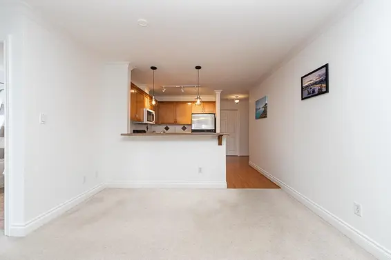 302 128 West 21st Street, North Vancouver For Sale - image 12