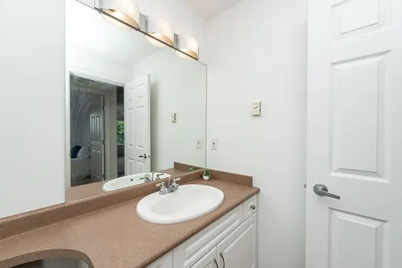 302 128 West 21st Street, North Vancouver For Sale - image 24