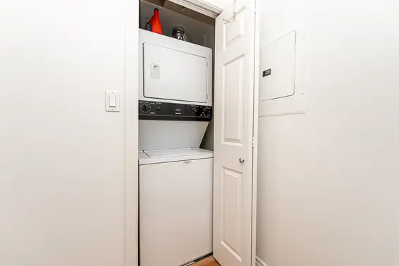 302 128 West 21st Street, North Vancouver For Sale - image 28