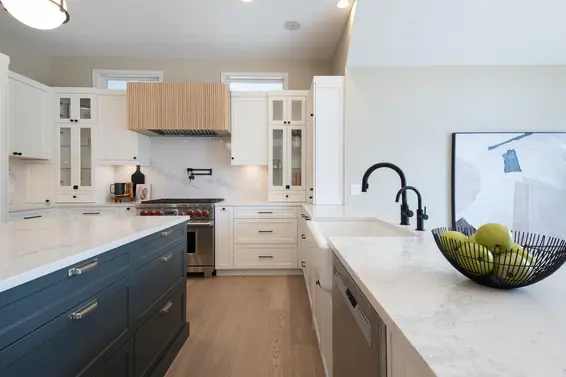 1265 Brantwood Road, North Vancouver For Sale - image 6