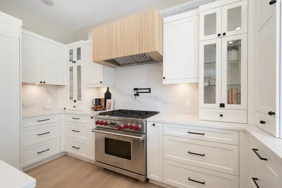 1265 Brantwood Road, North Vancouver For Sale - image 7