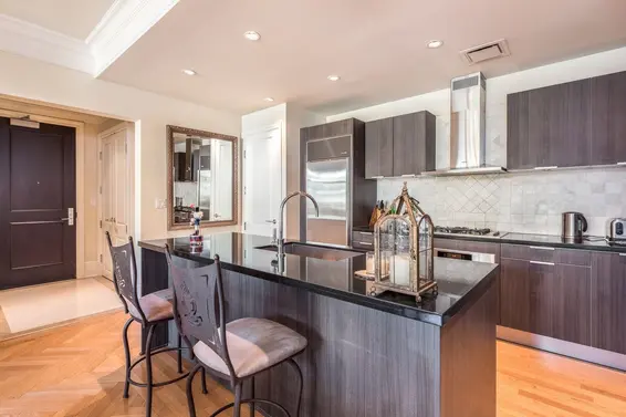 300 568 Waters Edge Crescent, West Vancouver For Sale - image 2