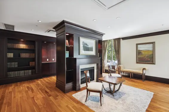 300 568 Waters Edge Crescent, West Vancouver For Sale - image 25