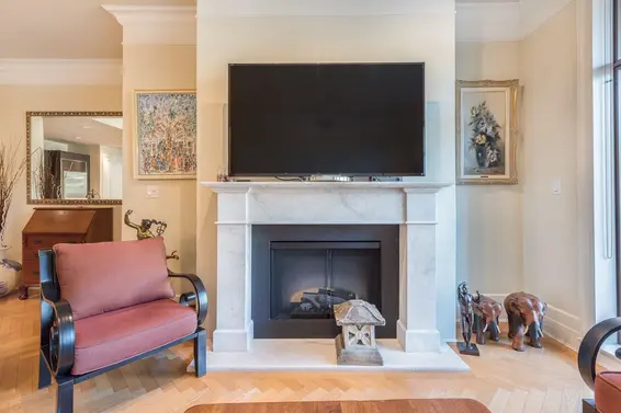 300 568 Waters Edge Crescent, West Vancouver For Sale - image 8