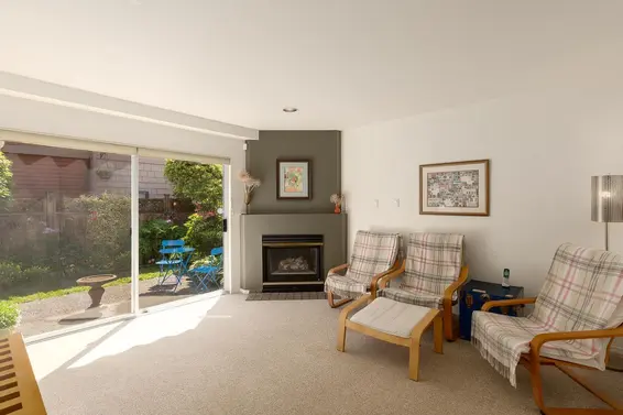 3 1716 Mahon Avenue, North Vancouver For Sale - image 10
