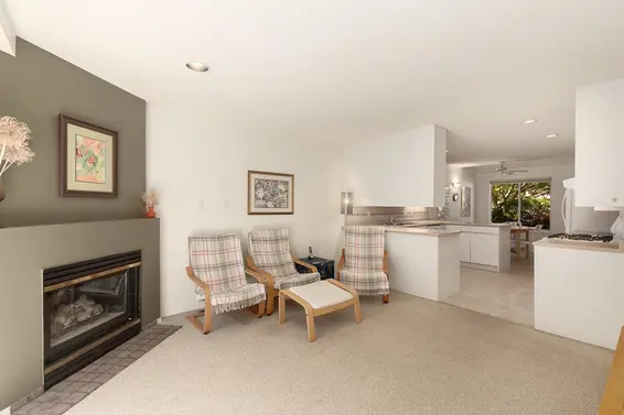 3 1716 Mahon Avenue, North Vancouver For Sale - image 11