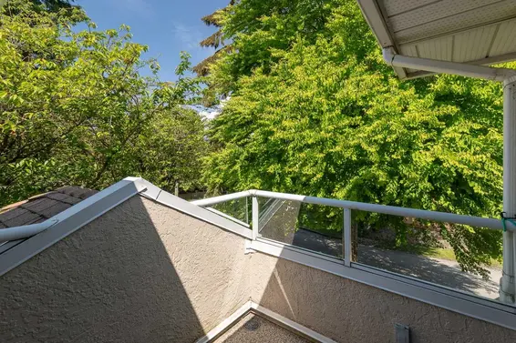 3 1716 Mahon Avenue, North Vancouver For Sale - image 24