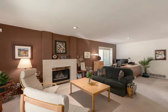 3 1716 Mahon Avenue, North Vancouver For Sale - image 6