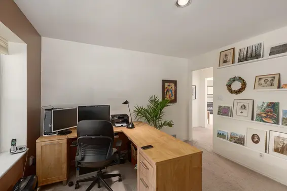 3 1716 Mahon Avenue, North Vancouver For Sale - image 8