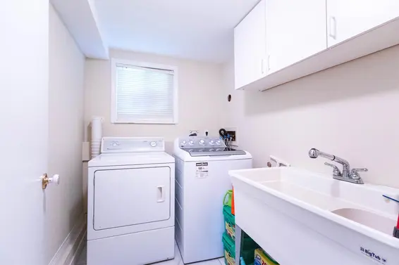 3063 Royal Avenue, North Vancouver For Sale - image 13