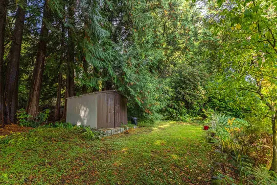 3063 Royal Avenue, North Vancouver For Sale - image 18