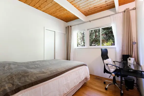 3063 Royal Avenue, North Vancouver For Sale - image 7