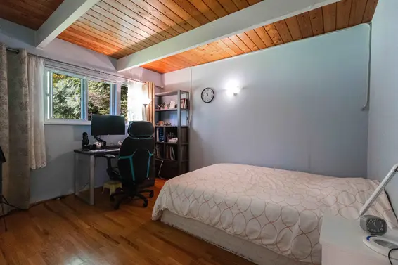 3063 Royal Avenue, North Vancouver For Sale - image 9