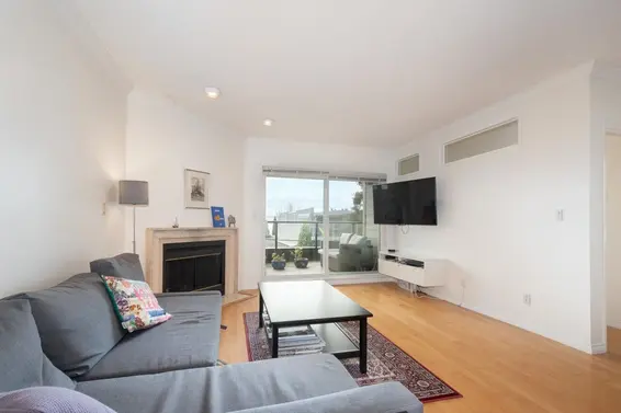 2472 Haywood Avenue, West Vancouver For Sale - image 3