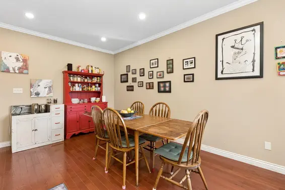 250 East 17th Street, North Vancouver For Sale - image 15