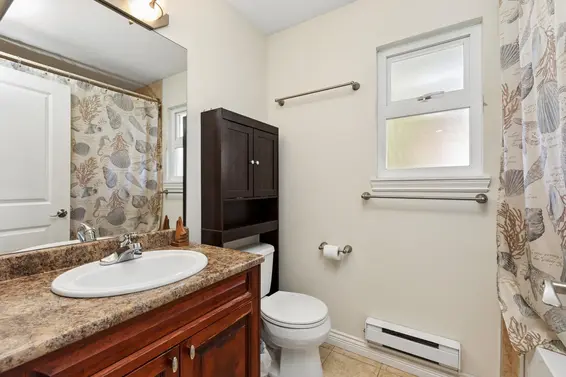 250 East 17th Street, North Vancouver For Sale - image 26