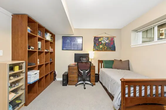 250 East 17th Street, North Vancouver For Sale - image 31