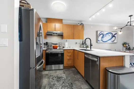 406 1150 East 29th Street, North Vancouver For Sale - image 3