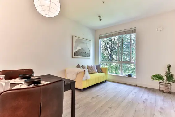 527 723 West 3rd Street, North Vancouver For Sale - image 4